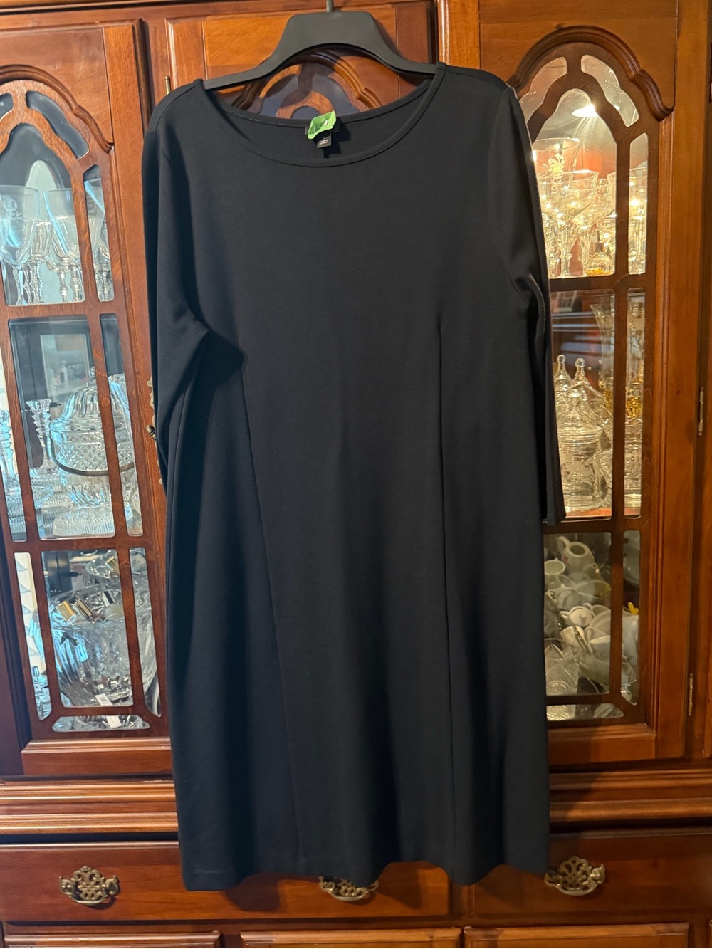 Ann Taylor Classic Black Women’s Shift Dress - Elegant Everyday Style